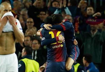 ميسي ينقذ برشلونة ويقوده لقبل نهائي دوري الابطال